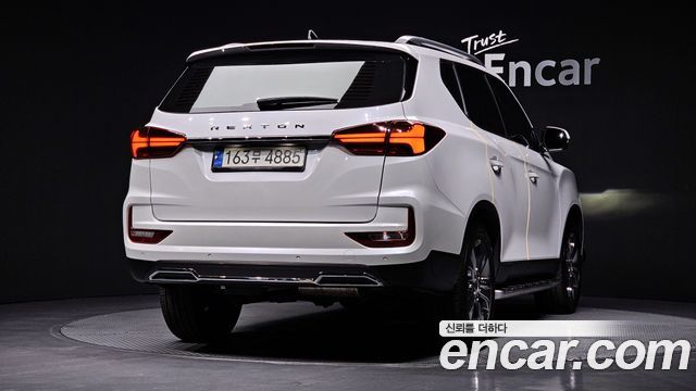Ssangyong Rexton из Кореи Encar