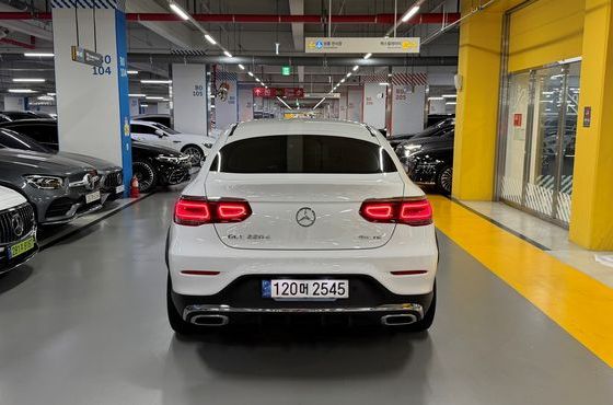 Mercedes-Benz GLC-Class GLC220 d 4MATIC Coupe — пробег 146 635 км — фото 4 из 5
