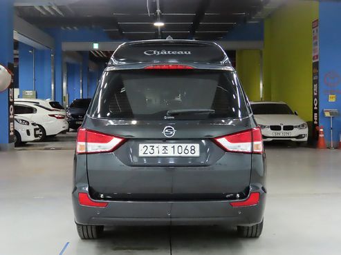 Ssangyong KORANDO 4WD Chateau 9-seater High-Limousine — пробег 150 807 км — фото 3 из 5