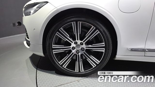 Volvo S90 из Кореи Encar