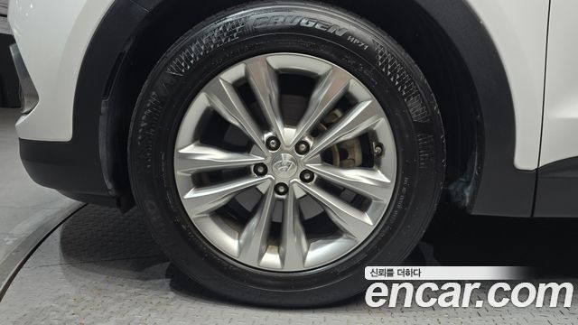 Hyundai Santafe Diesel 2.0 2WD Premium — пробег 110 555 км — фото 5 из 5