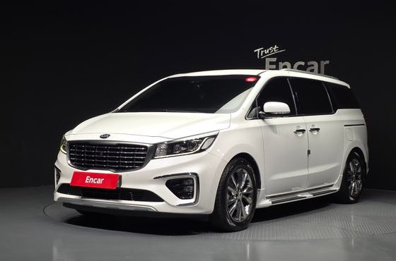 Kia Carnival 9-Seater Noblesse Special — пробег 88 939 км — фото 1 из 5