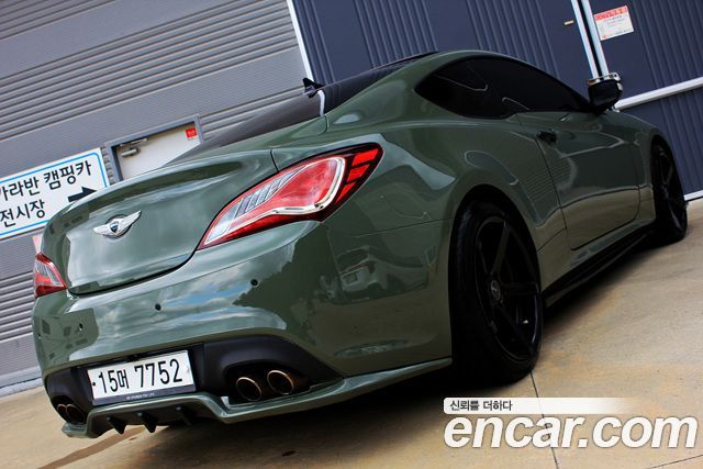 Hyundai Genesis из Кореи Encar