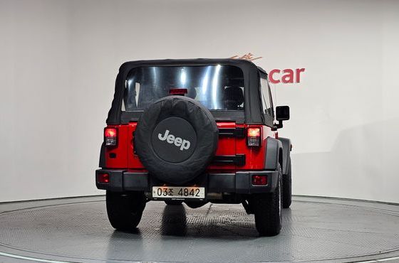 Jeep Wrangler 3.6 Sport 2Door — пробег 82 133 км — фото 4 из 5