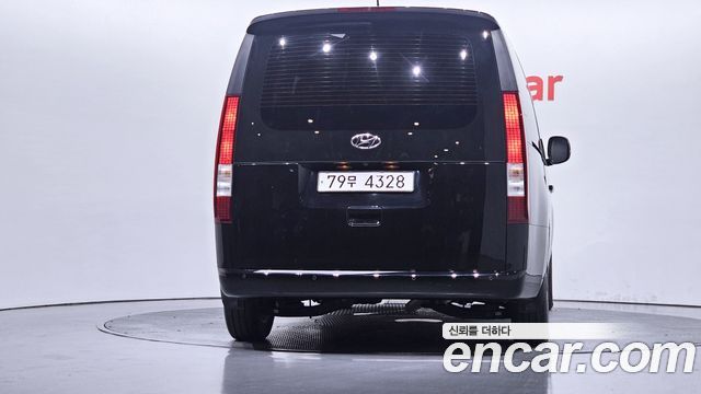 Hyundai Staria из Кореи Encar