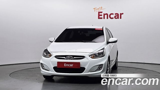 Hyundai Accent 1.6 GDI Top — пробег 35 800 км — фото 3 из 5