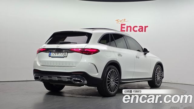 Mercedes-Benz GLC-Class GLC300 4MATIC AMG Line — пробег 32 544 км — фото 2 из 5