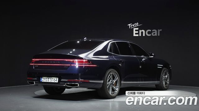 Genesis G90 Gasoline 3.5 Turbo e-S/C AWD — пробег 18 189 км — фото 2 из 5