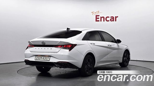 Hyundai AVANTE из Кореи Encar