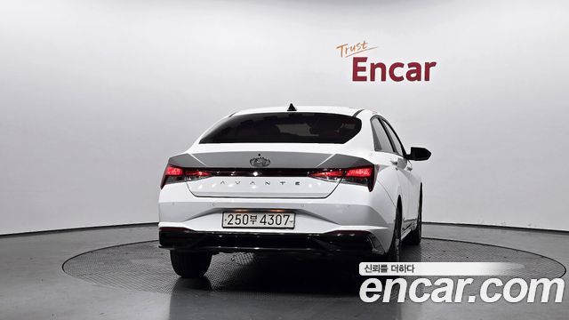 Hyundai AVANTE из Кореи Encar