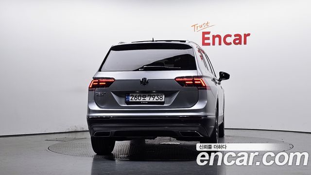 Volkswagen Tiguan из Кореи Encar