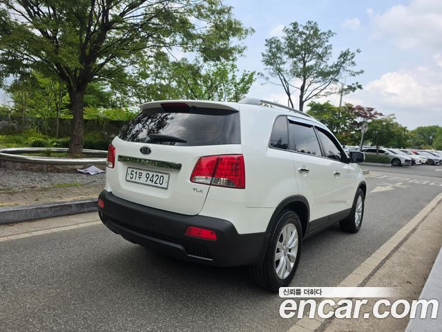 Kia Sorento Diesel 2.0 2WD TLX High-Deluxe — пробег 175 577 км — фото 2 из 5