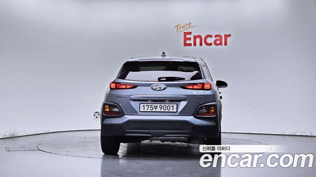 Hyundai Kona Smart Special — пробег 39 934 км — фото 4 из 5