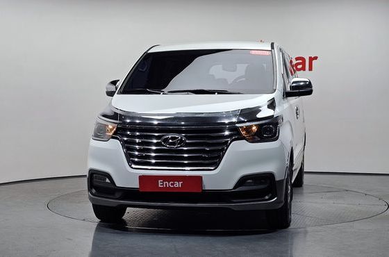 Hyundai Starex Urban 9-Seater Exclusive — пробег 96 864 км — фото 3 из 5
