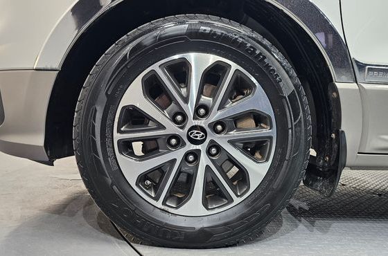Hyundai Starex Urban 9-Seater Exclusive — пробег 96 864 км — фото 5 из 5