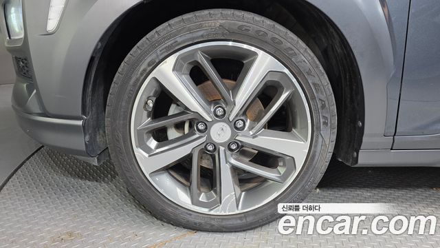 Hyundai Kona из Кореи Encar