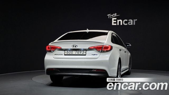 Hyundai Sonata 2.0 HEV Premium Special — пробег 167 400 км — фото 4 из 5