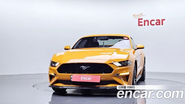 Ford Mustang GT Coupe — пробег 79 721 км — фото 3 из 5