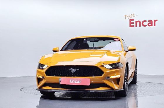 Ford Mustang GT Coupe — пробег 79 721 км — фото 3 из 5