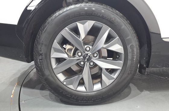 Kia Sportage Gasoline 1.6 Turbo 2WD Signature — пробег 19 148 км — фото 5 из 5