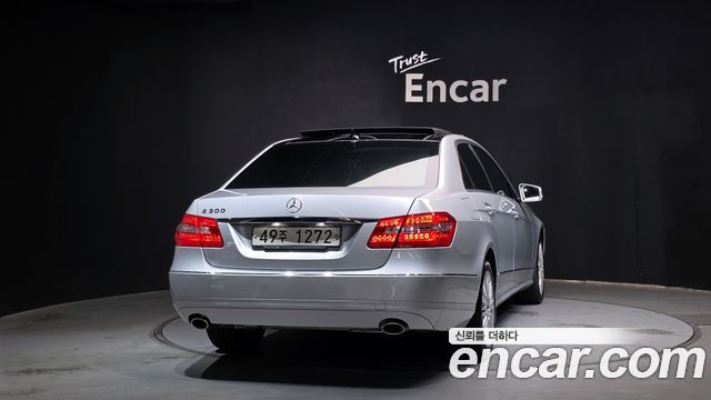 Mercedes-Benz E-Class из Кореи Encar