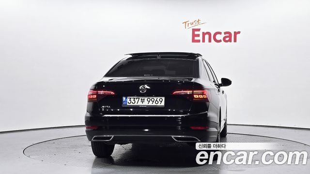 Volkswagen Jetta из Кореи Encar