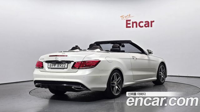 Mercedes-Benz E-Class E200 Cabriolet — пробег 107 969 км — фото 2 из 5