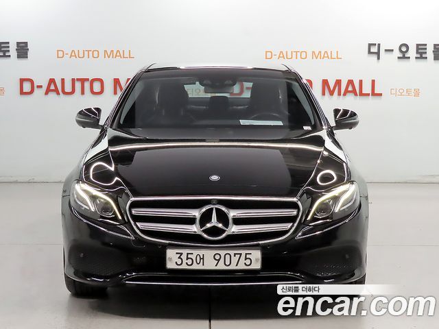 Mercedes-Benz E-Class E300 4MATIC Avnatgarde — пробег 107 139 км — фото 2 из 5