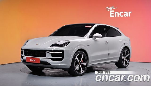 Porsche Cayenne 3.0 S E-Hybrid Coupe — пробег 32 049 км — фото 1 из 5