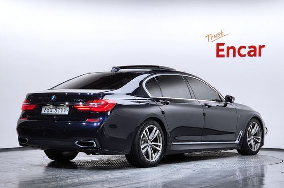 BMW 7-Series 740Li xDrive M Sport Package — пробег 151 288 км — фото 2 из 5