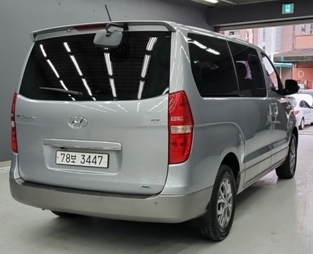Hyundai Starex 4WD 12-Seater Wagon Modern Special — пробег 116 661 км — фото 2 из 5