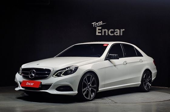 Mercedes-Benz E-Class E220 Bluetec Avantgarde Sport — пробег 87 170 км — фото 1 из 5