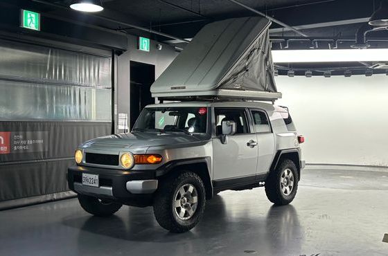 Toyota FJ Cruiser 4WD V6 — пробег 262 363 км — фото 5 из 5