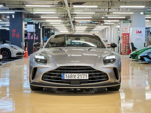 Astonmartin Vantage 4.0 V8 Coupe — пробег 1 100 км — фото 3 из 5