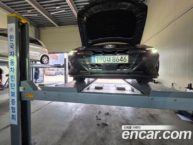 Hyundai AVANTE из Кореи Encar