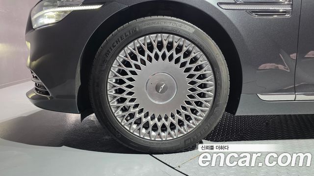Genesis G90 из Кореи Encar