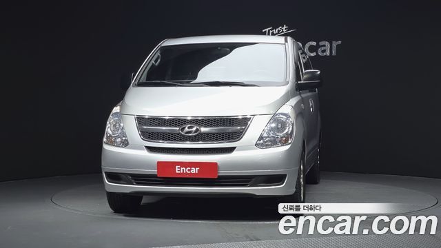 Hyundai Starex 12-Seater Wagon CVX Deluxe — пробег 144 104 км — фото 3 из 5