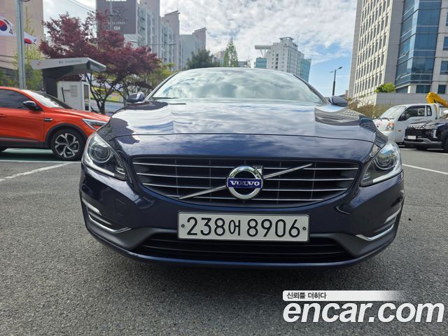 Volvo S60 D2 2nd — пробег 147 280 км — фото 3 из 5