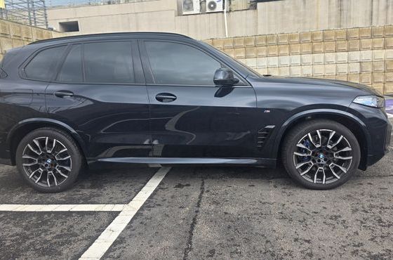 BMW X5 xDrive 40i M Sport — пробег 8 500 км — фото 3 из 5