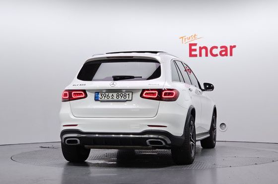 Mercedes-Benz GLC-Class GLC300 4MATIC — пробег 81 918 км — фото 4 из 5