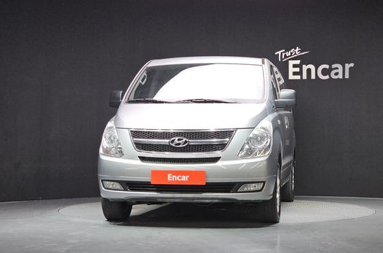 Hyundai Starex 4WD 11-Seater Wagon CVX premium — пробег 167 145 км — фото 3 из 5
