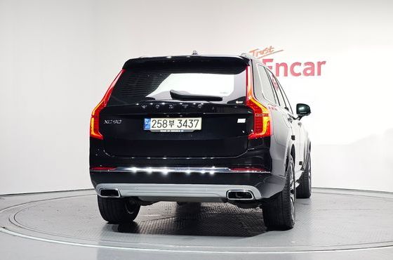 Volvo XC90 T8 Inscription Hybird — пробег 97 101 км — фото 4 из 5
