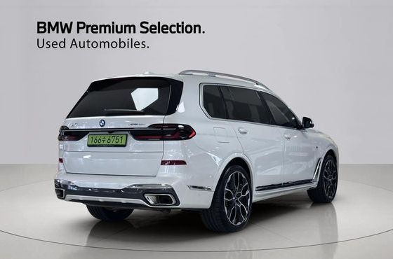 BMW X7 xDrive 40i M Sport 6STR — пробег 8 279 км — фото 2 из 5