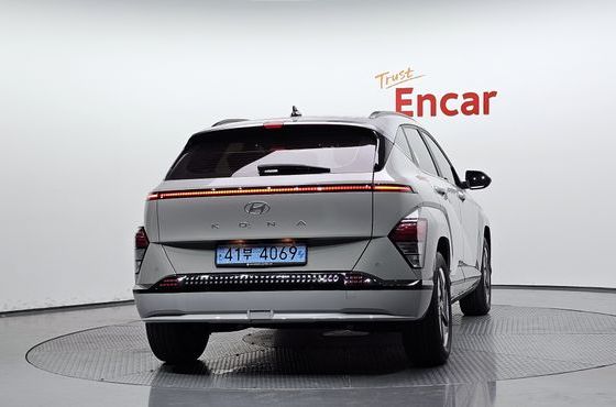 Hyundai Kona Long Range Premium — пробег 32 439 км — фото 4 из 5