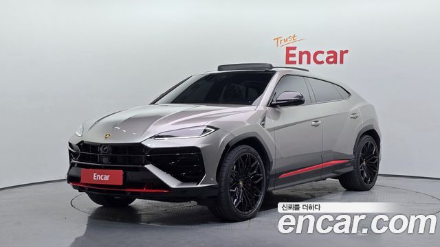 Lamborghini Urus из Кореи Encar