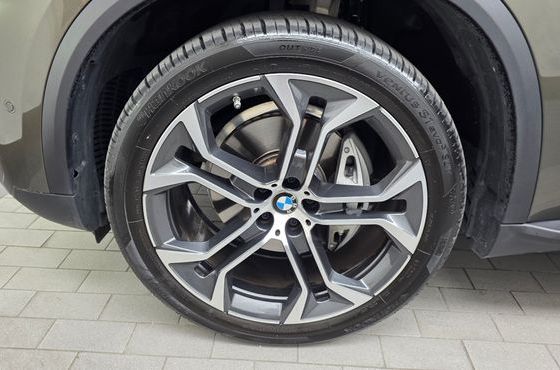 BMW X5 xDrive 40i xLine — пробег 27 439 км — фото 5 из 5