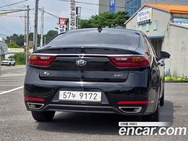 Kia K7 из Кореи Encar