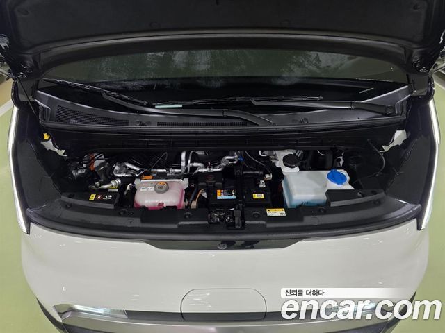 Kia PV5 из Кореи Encar