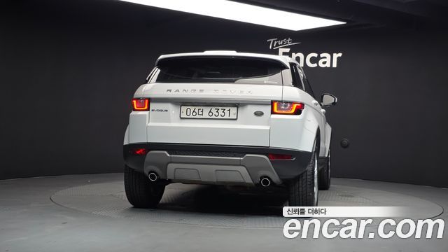Land Rover Range Rover Evoque 2.0 TD4 SE — пробег 120 975 км — фото 4 из 5