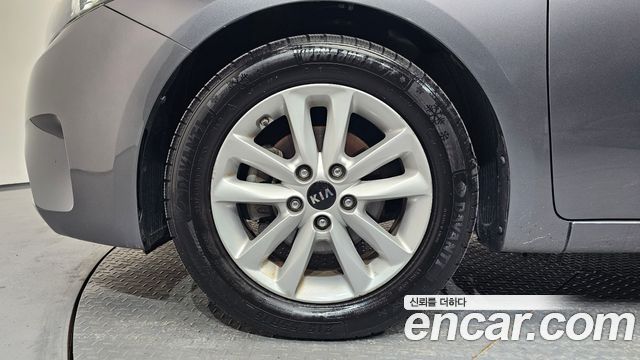 Kia K3 Trendy Style — пробег 82 783 км — фото 5 из 5